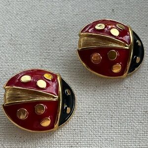🐞 Vintage-Inspired Red & Black Ladybug Clip-On Earrings